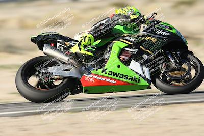 media/Jan-15-2026-Racers Edge (Thu) [[dfebeb70ab]]/3-B Group/Session 1 Turn 8/